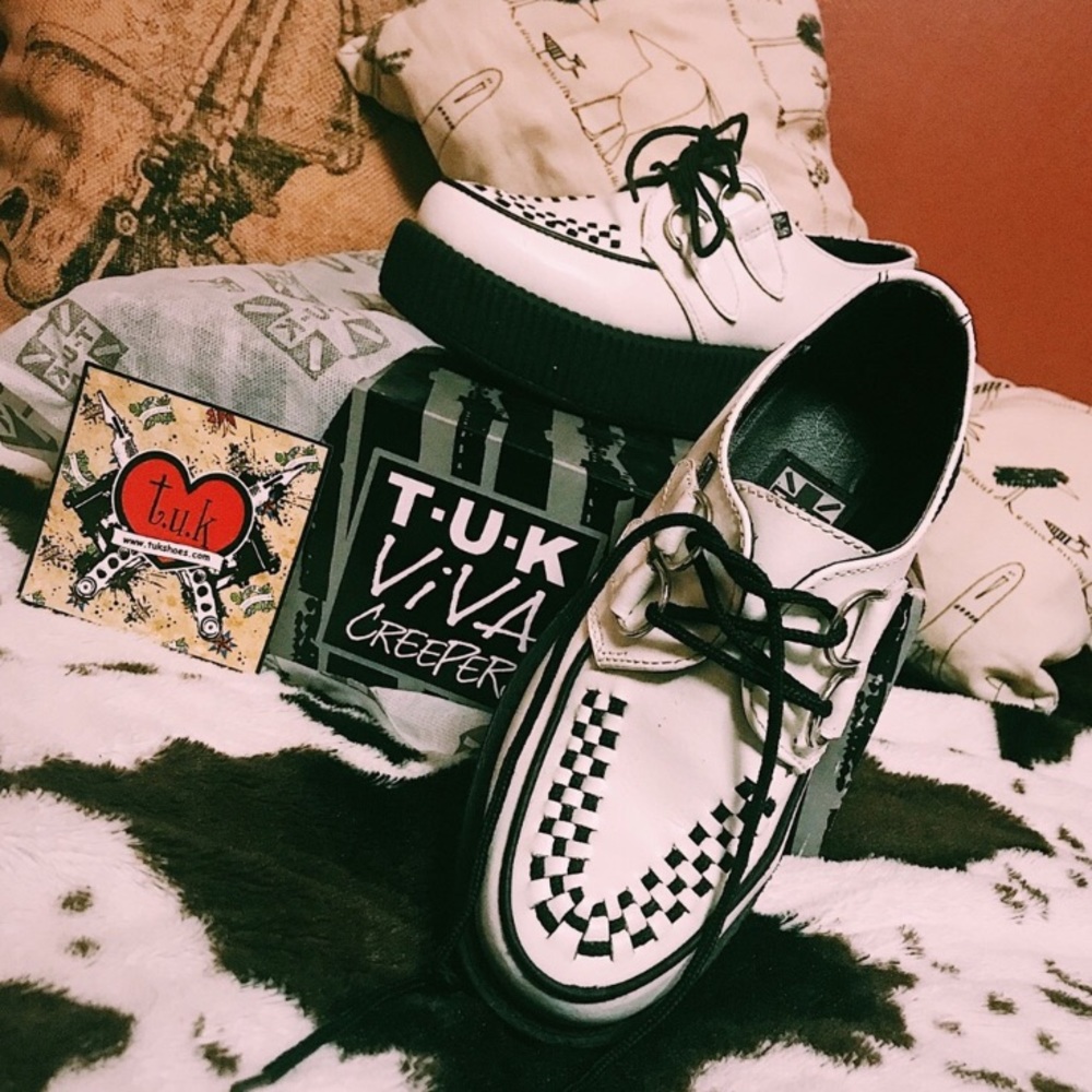 ☠️WHITE OUT VIVA T.U.K. CREEPERS🕷